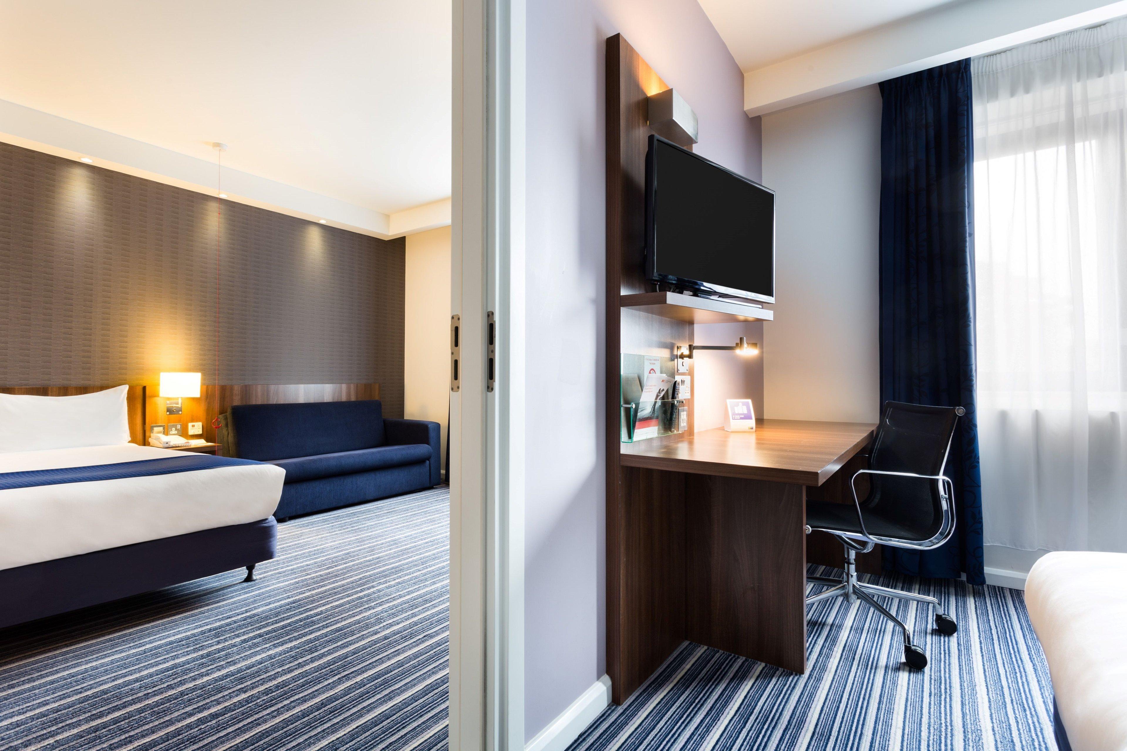 Отель Express By Ihg 3*